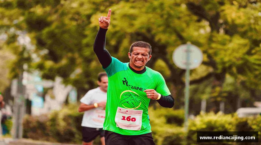 团结奋进，共赢未来！